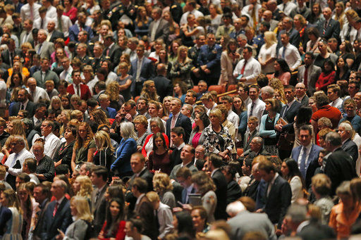 Mormons to spend less time at church on Sundays, leaders say